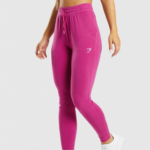 GYMSHARK TRAINING PIPPA SET - Picture 3 of 4